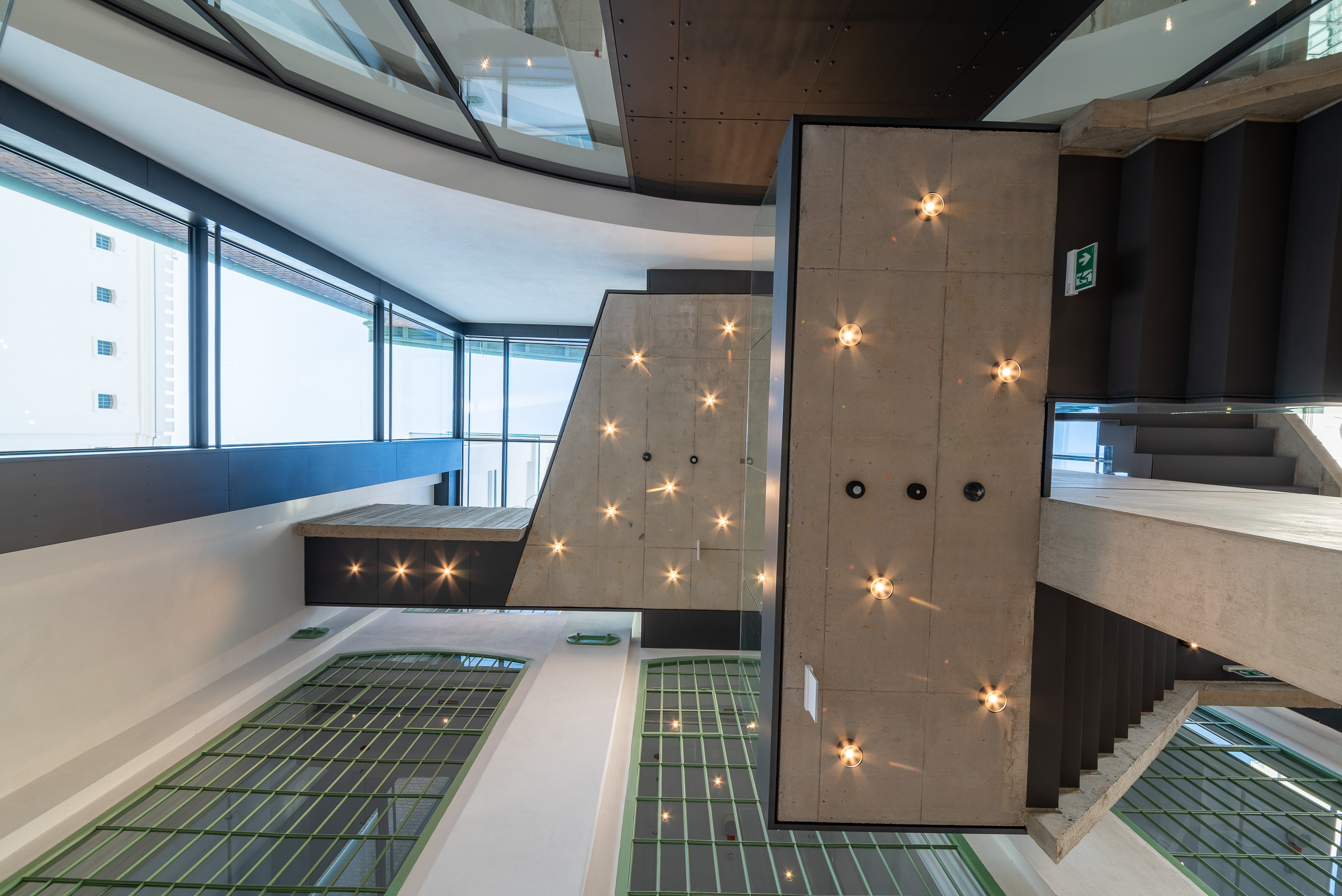 Pradiareň 1900 priestory